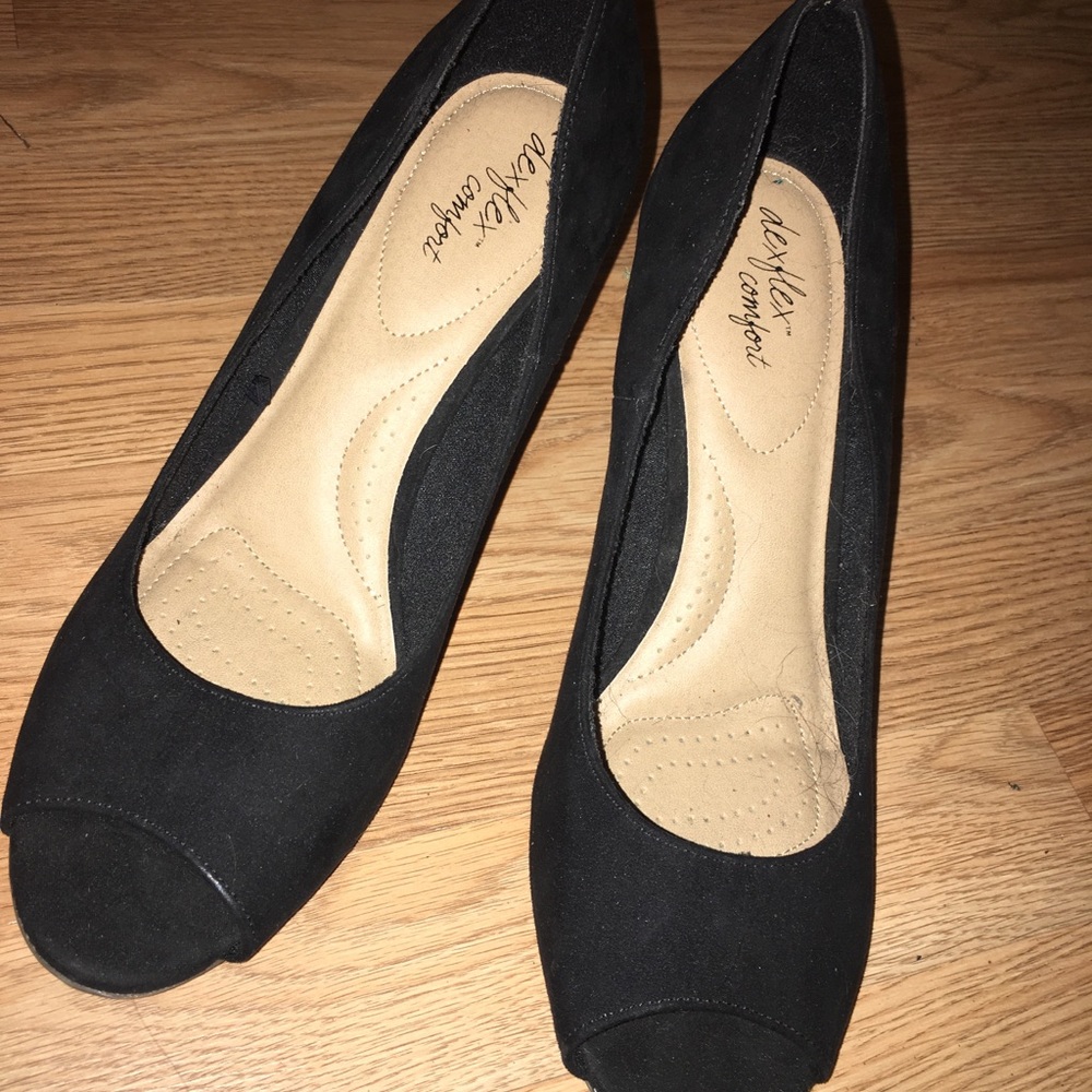 Black heels